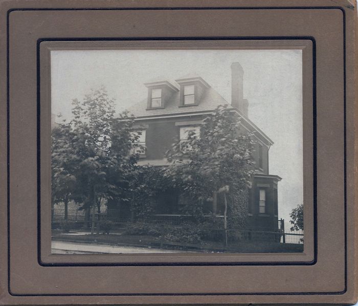 1726 Brownsville Road.jpg