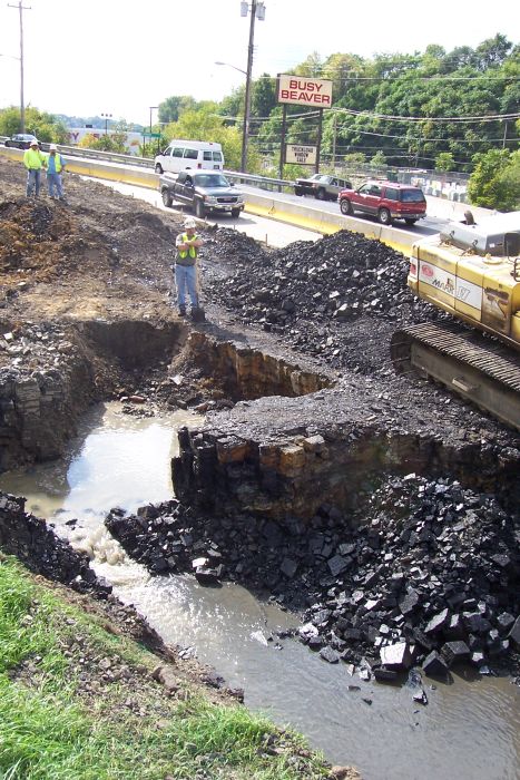 Elwin Coal on Rt. 88 10 12 07 098.jpg