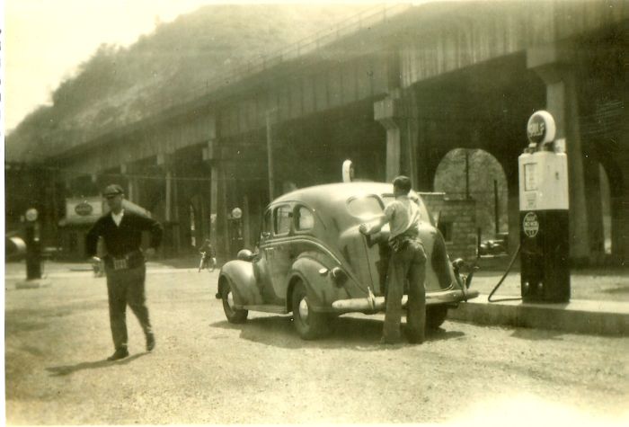 Page's gas filling 4.jpg