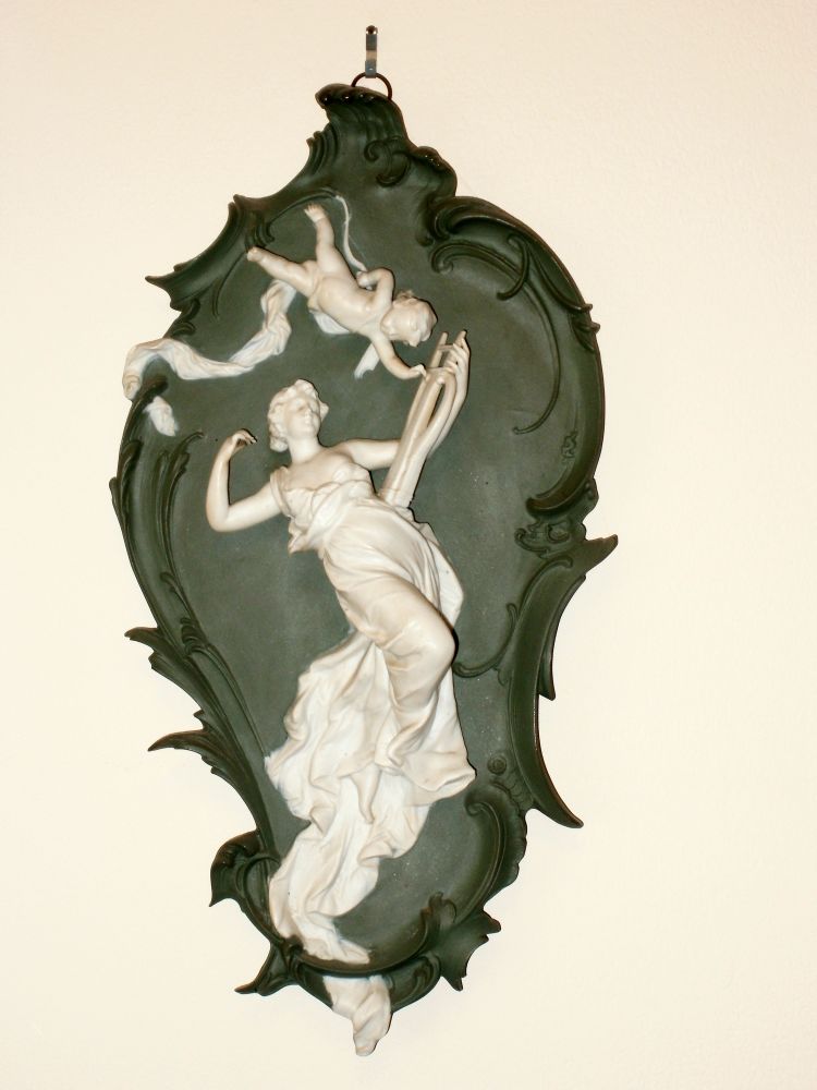 1-Wall Hanging - seen in Christmas Pix to left of tree rs.jpg