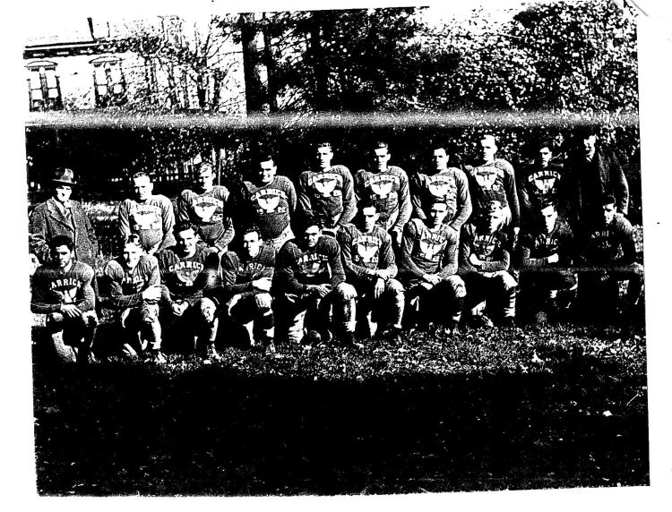 Carrick Eagles 1520 Football.jpg