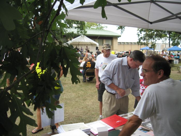 File:2010 Cornfest participant booth 21.jpg