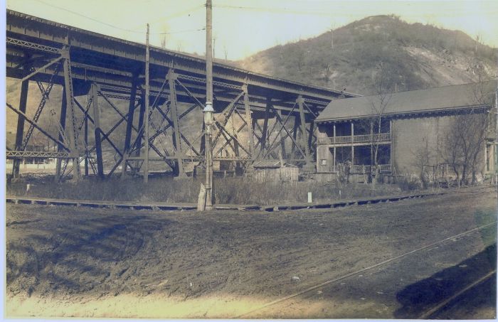 Becks Run at Carson before pages rz.jpg