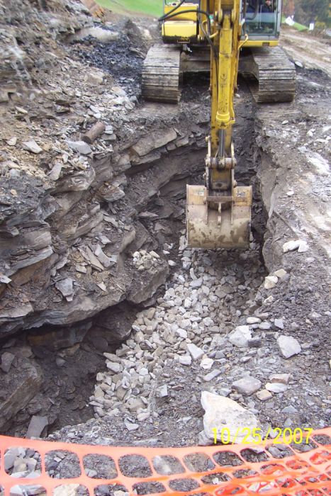 Elwin Coal on Rt. 88 10 25 07 025.jpg