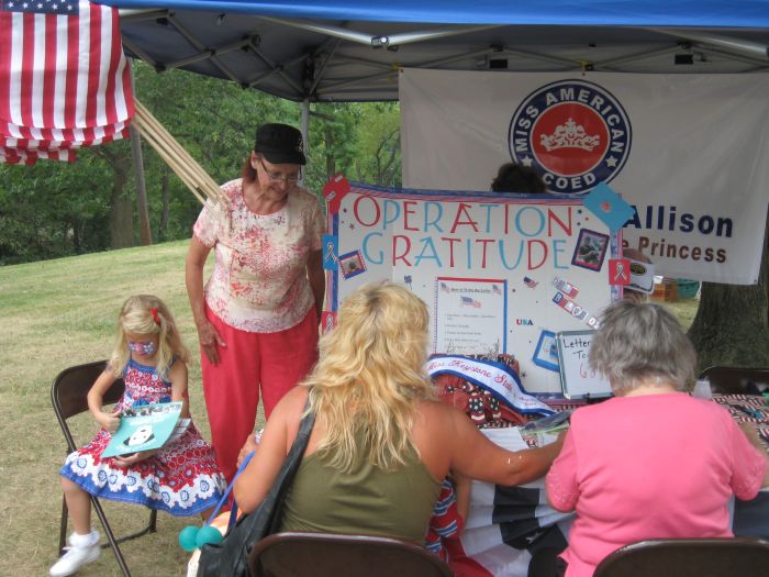 File:2010 Cornfest participant booth 27.jpg