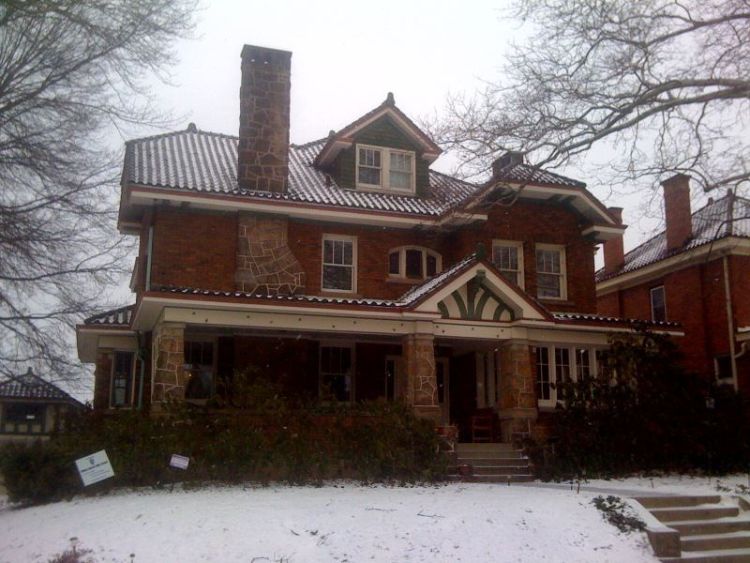 Harry Englert Home Hornaday Road.jpg