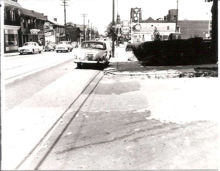 At Hornaday Road at Brownsville.jpg