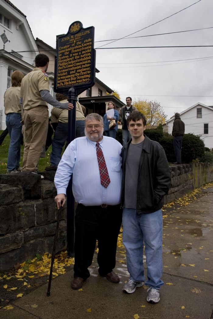 Bill phillips and son.jpg