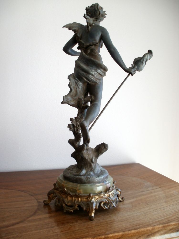 4-Newel Post Statue rs.jpg