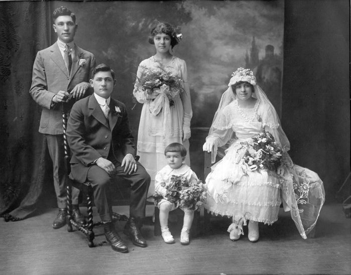 Rz 700 Mom & Dad Wedding Aunt Dolly.jpg