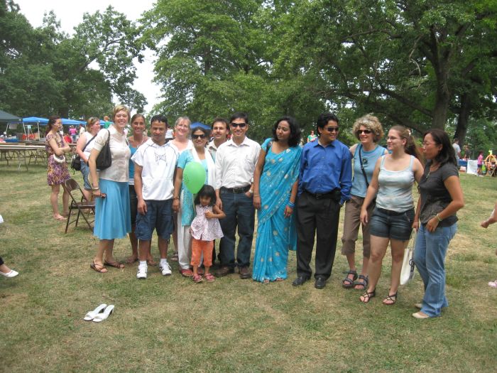 File:2010 Cornfest guests 3.jpg