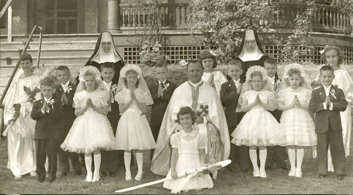 Impton with nuns.jpg