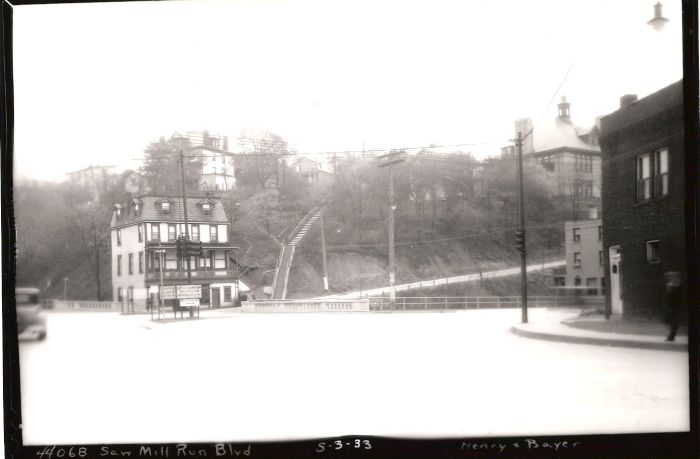 Overbrook Routes 51 and 88 1933.jpg