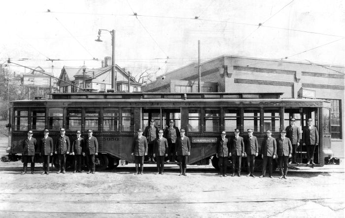 Carrick Crew Members rz.jpg