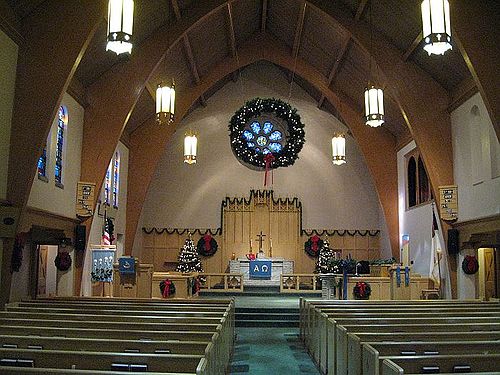 Stewart avenue church 2011.jpg