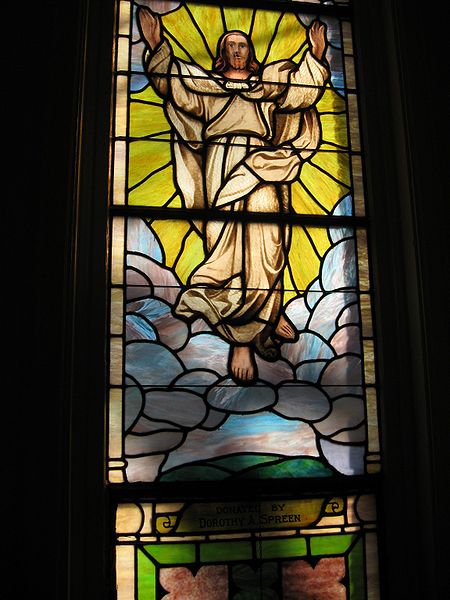 File:Christ the reemer church window 3.jpg
