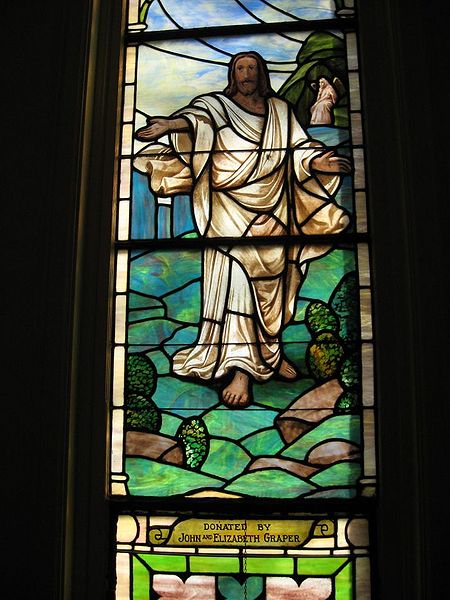 File:Christ the reemer church window 2.jpg
