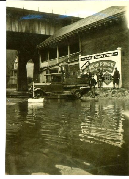 File:Page's Service Station - Sunoco 4.jpg