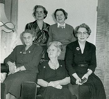 Past Presidents Dinner3.jpg